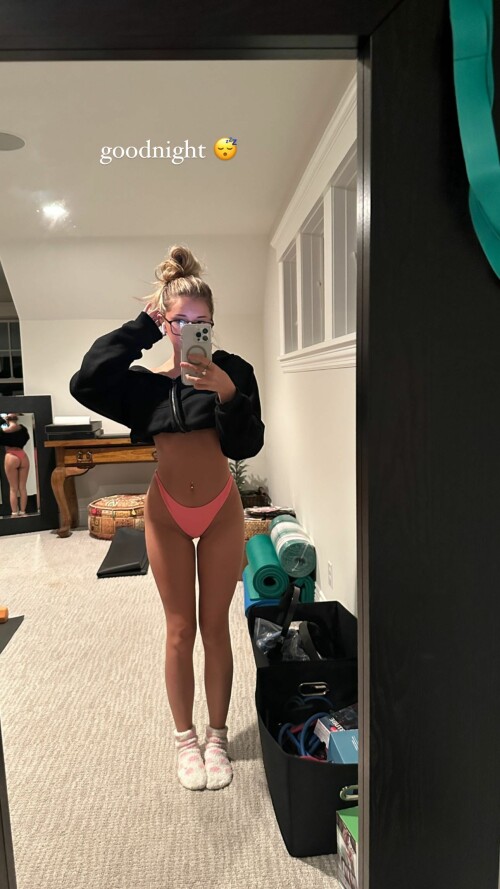 breckiehill 370206400 2763556560465412 7953831902744771202 nbed346d98cd8ec61