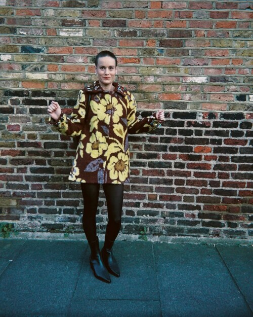 brielarson photo DG30PbBy D4 NaNNaNNaN NaNNaNNaN 4824980042a964583495b592c