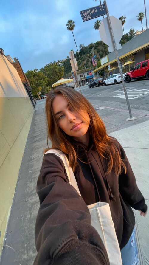 britmanuela 1685058952740