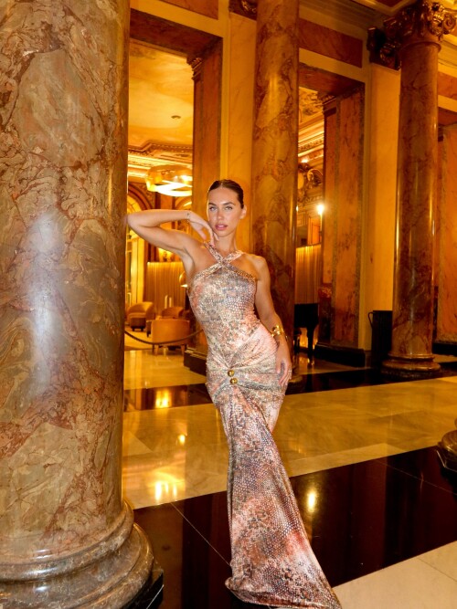 britmanuela 1752790943 3678999545807905823 294120816b4c0bed53813e192