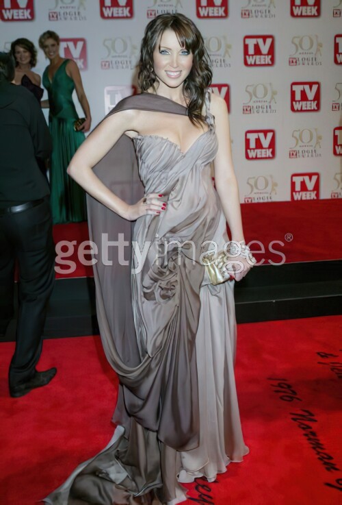 bronze001 107de0e3cd7256f27d