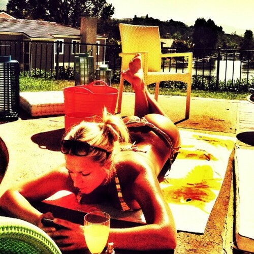 brooke hogan instagram april 2012 jYjzp4z