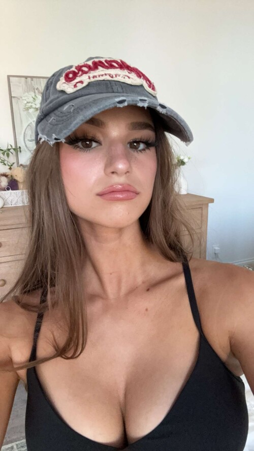 brookemonk RDownload20216f8a1f4bc283