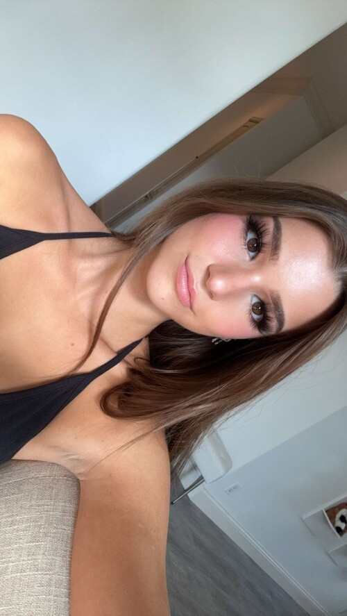 brookemonk RDownload2d0b2cef0cd4934e