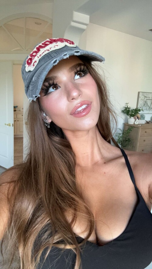 brookemonk RDownload78311ae7261c56ae