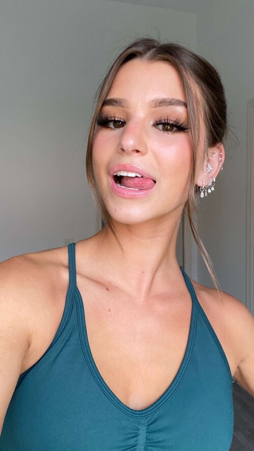 brookemonk 2024 07 13T00 42 54dbe170758669bdff