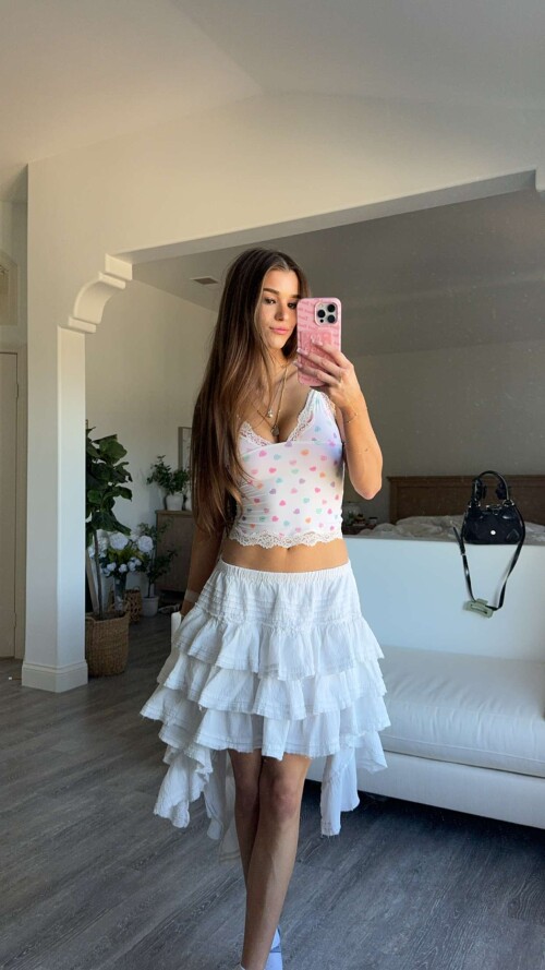 brookemonk 2025 02 22T22 11 461210b28c7e33ea7c