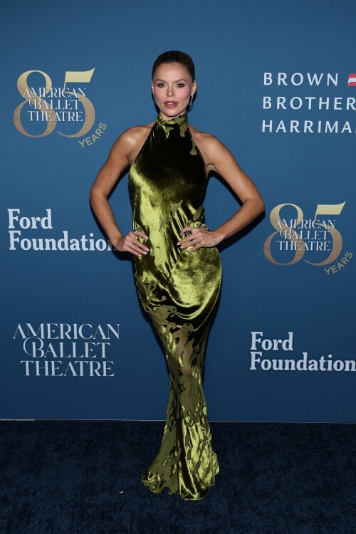 brooks 25a99c60ddbdd8c915