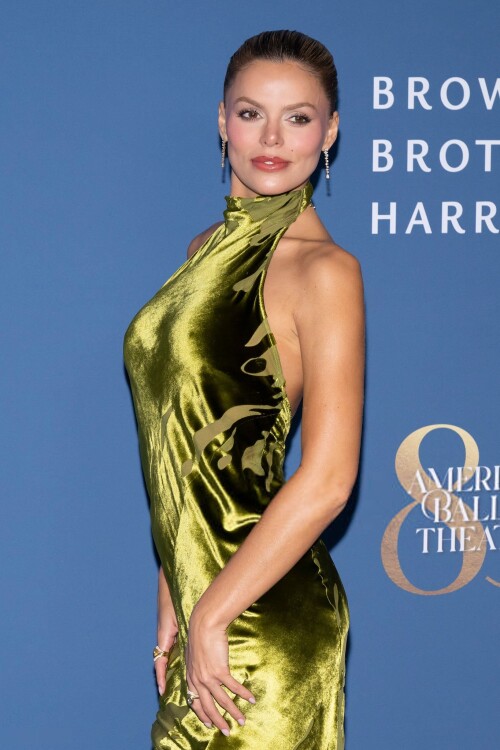 brooks 37cbd5ddb8b79bdecb