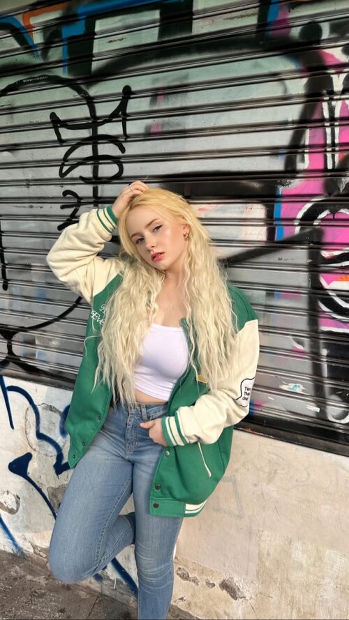 bulebarbie official highlight 17992783154338125JPG 1705c9fa9a5f37f740