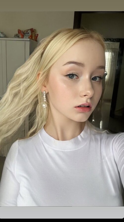 bulebarbie official highlight 17992783154338125JPG 407b66b39f22fa6c0