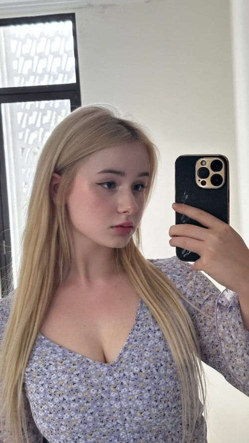 bulebarbie official highlight 17992783154338125JPG 412abcd973c7b86e31