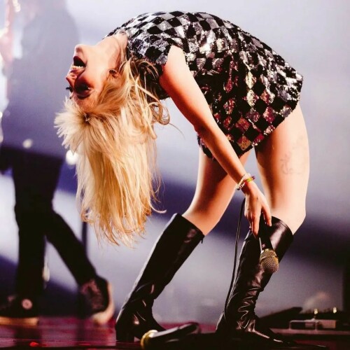 c0b6631128b4659ff562e1c4d76fbee6446bbdd06dd18199