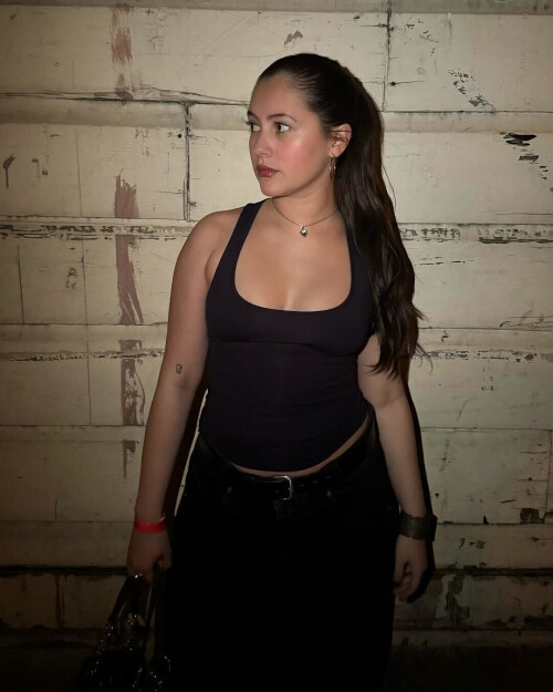 c13udia 20250303 00019746d54ffeecd496