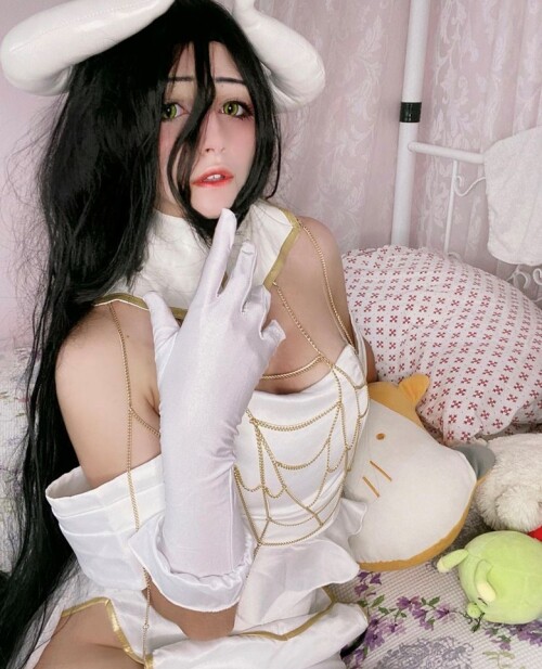 c1d2e135 3f46 46cb aef9 fb28b5d35c2b 17abbd08 2e 4037 9d86 486e5cfd98b5ad9ce1ea985ff1