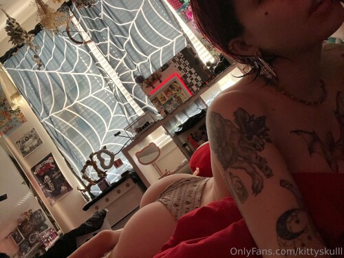 c5f7cedd 15c4 4b95 825e 96d034c68a7d64c14b7b0fdb0bb2