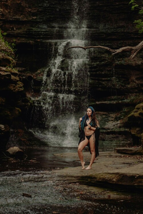 c8039959863afab116e61d9c4deecb5d44205e03ca2e6373