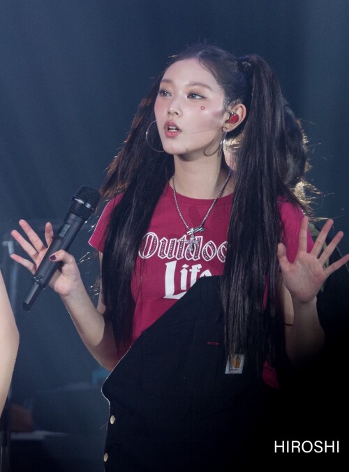 cAAopHD 215a66708bdccb367