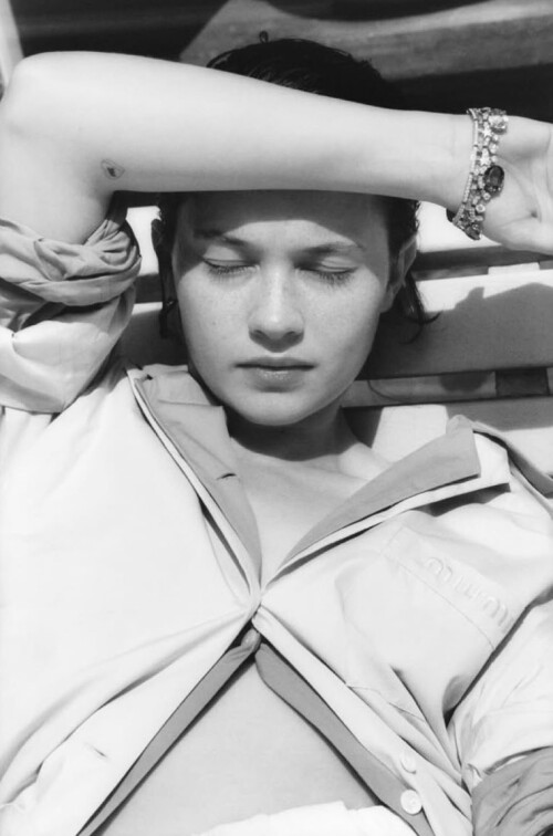 cailee1957f94a514c480ef3