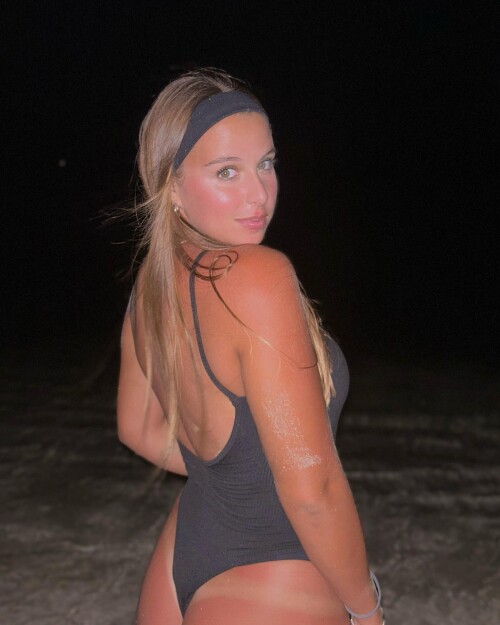 camikeller03 1717581433508132e020cdbee14cb