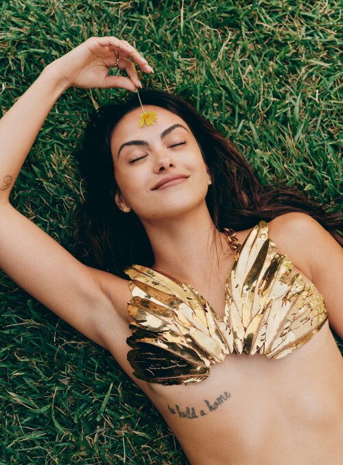 camila mendes edadde3a084386b367f4