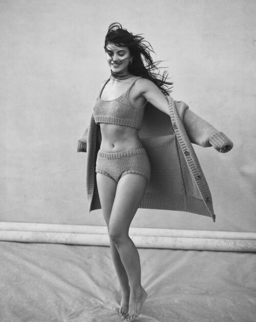 camila mendes vogue mexico3d0207025ce52c29