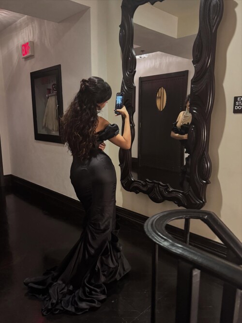 camila_cabello-photo-DQfO3jhkqV8-20251031_170321_5723700045196c09220828517