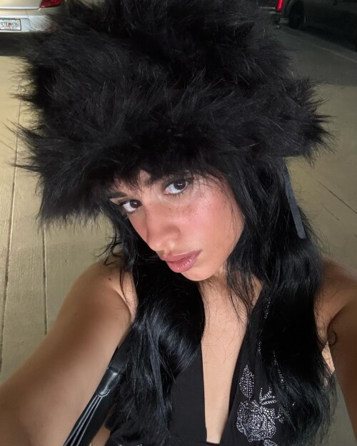 camila cabello 170519225188695078ea6cff7a21f815