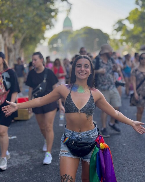 camivitalone 3560204907316891865 2025 02 04604f103ad8bc7ff5