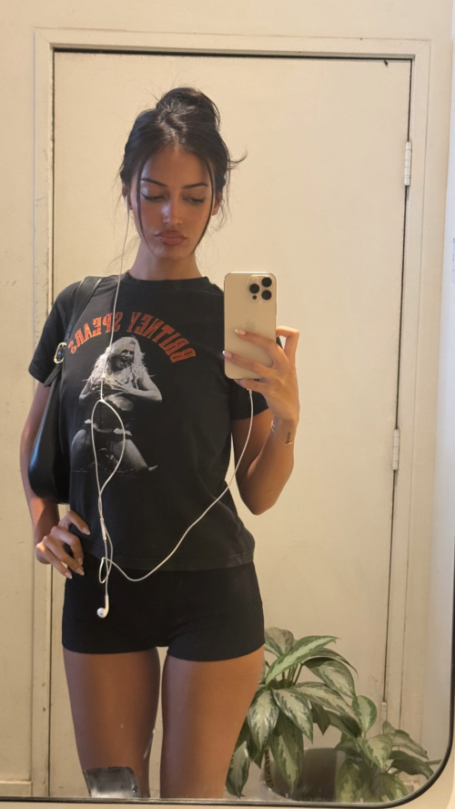 capture_17585098410563e160ae0d3dfe548