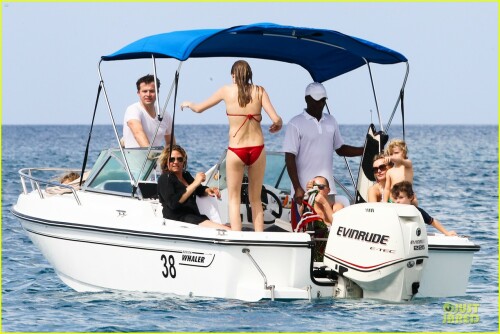 cara delevingne how could i leave barbados 17 1