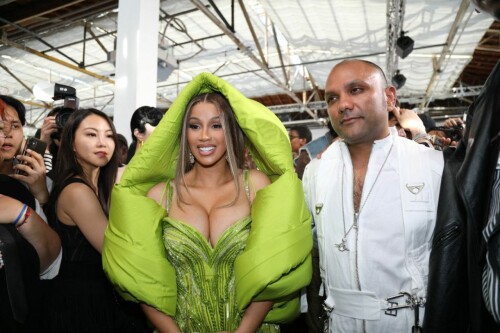 cardi b at gaurav gupta at paris fashion week 07 06 2023 06369b216eb1bdf1a