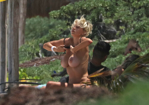 caroline vreeland 17