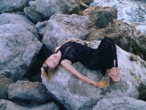 carolinevreeland2025_08_23_12_20_28a5f82660-3b49-4385-8892-3c00d560f44ae3462adcbefcbd99