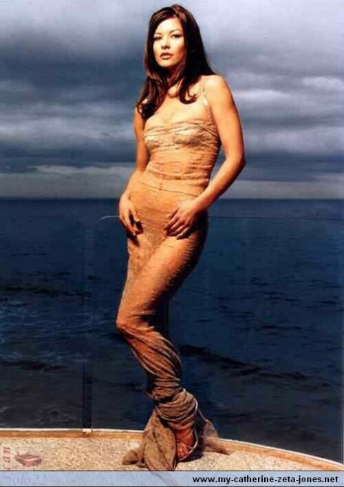 catherine zeta jones016