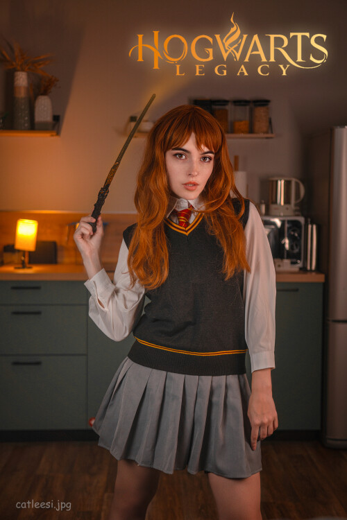 catleesi3b9f53ba692c380b