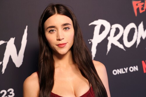 caylee 6e2ba9e7626ed924d