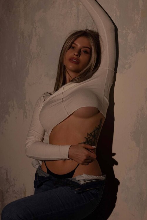 cb6d84339f3758186d2e278068af28abb349cbb69940f561