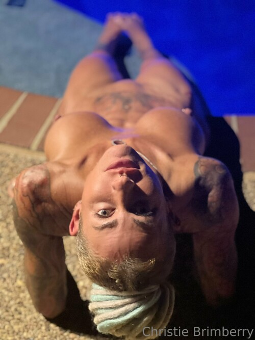 cbln281cc4d8eb9d77e16