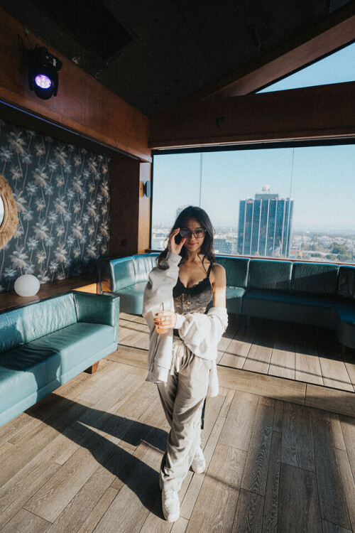 ce1d5c98d5534de3ae0393e4c24f7fba large2ea3a48594ad2bde