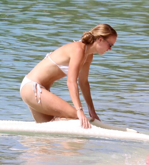 ceLLz42s oc76d377790f803da