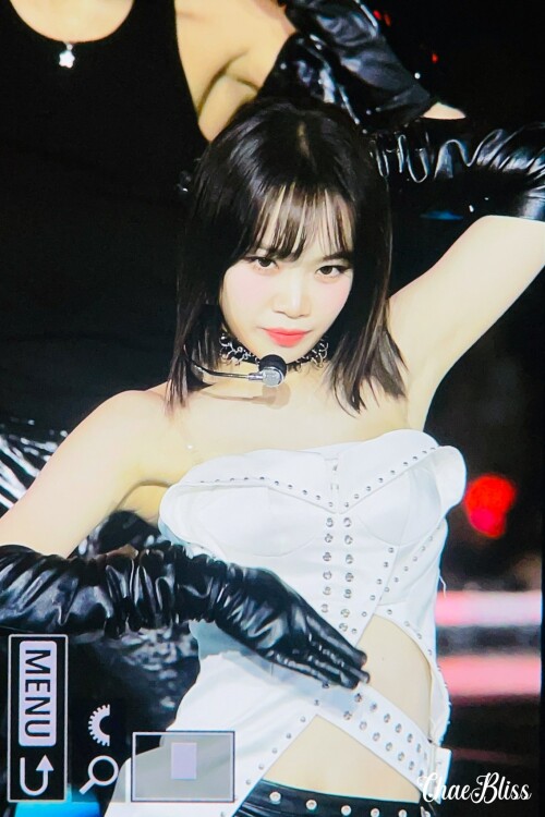 chaebliss 1871890831759823154 1c1184789eb0031a5