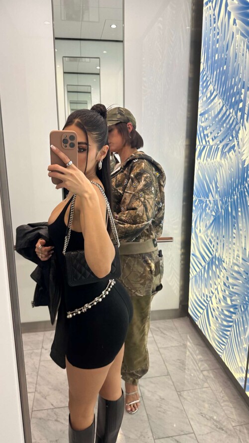 chantel RDownload9a74e2920eec8c3b