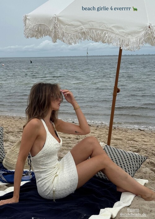 charleenweiss 1753195109 40718143fba31d8ef19f49f4