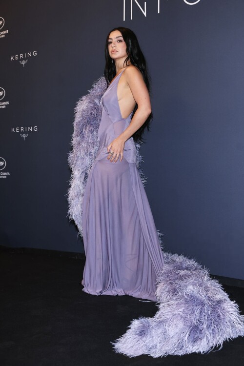 charli 1f003fe68b4226562