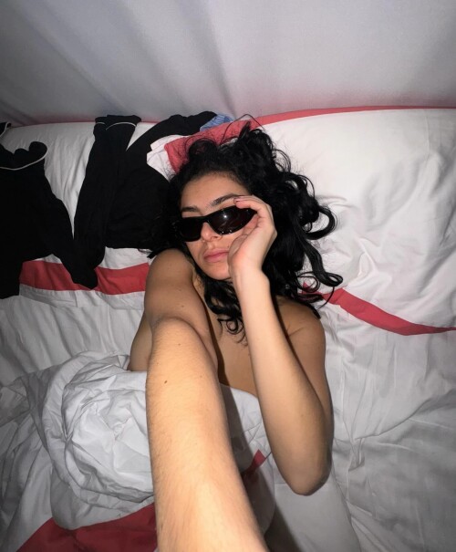 charli xcx 1700424303667684386f9fa35879dd29