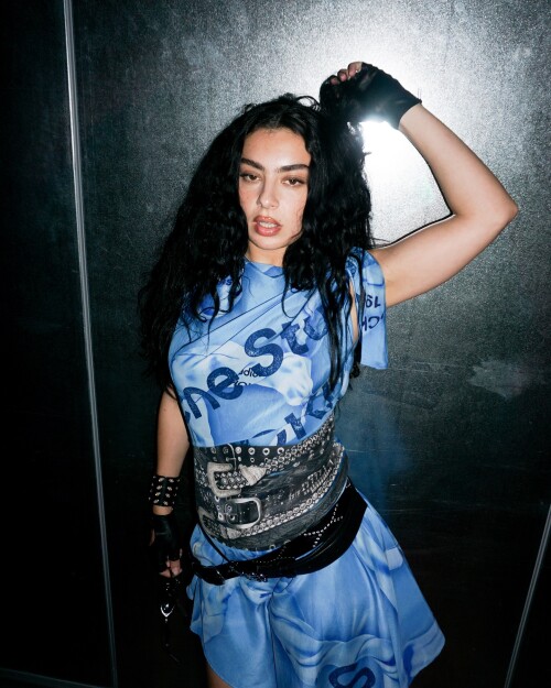 charli xcx 1726419394 3457778957477137600 19973249090301457b24e2217