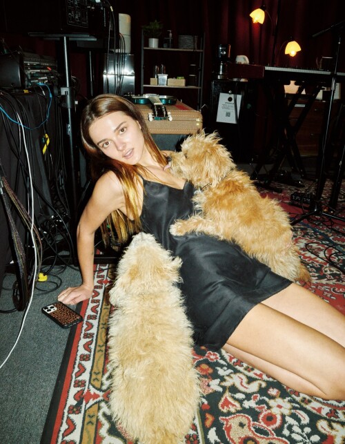 charlotteslawrence 2025 07 02T183241.000Zef31eb5d1d0a0e60