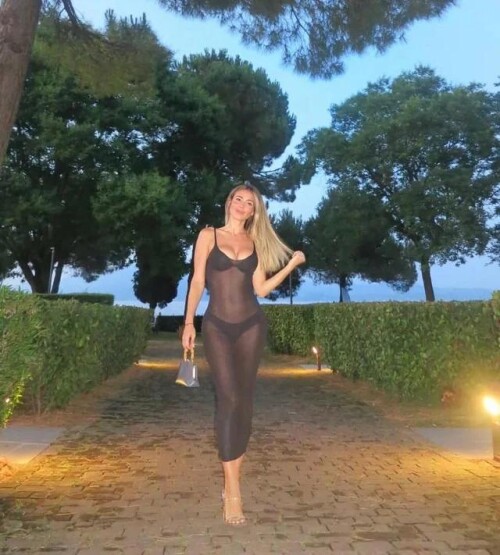 che puttana v0 a6vq64f1p2cf11d37b5b047dc6d0b