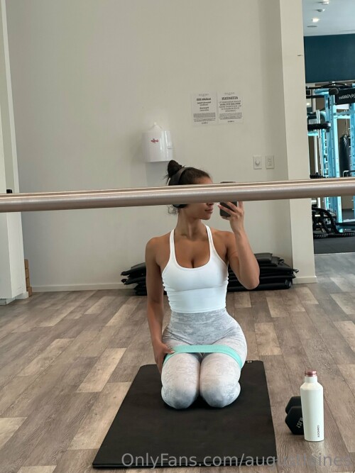 check your dms to see me workout 71cfdc87cc98250b